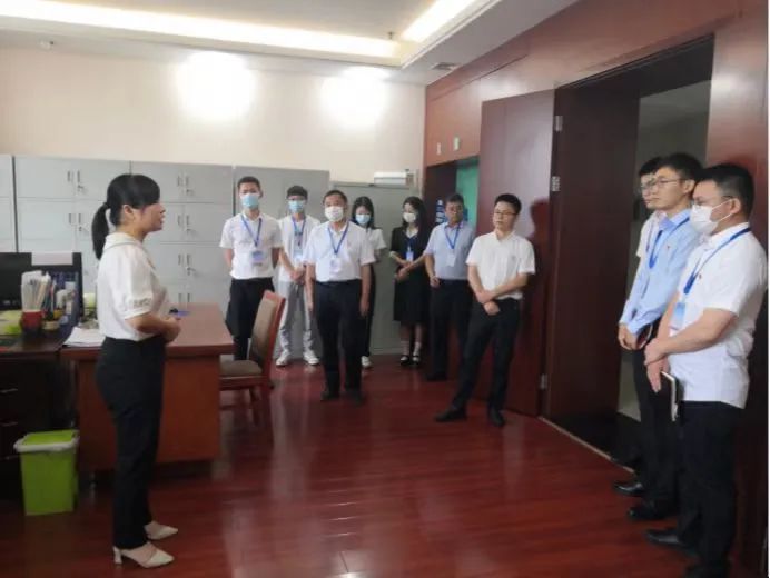 德安县非常“6+2”全面推进政务公开工作